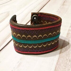 Womens Genuine Leather Hand Made Hand Threaded Colorful Snap Bracelet Boho Style